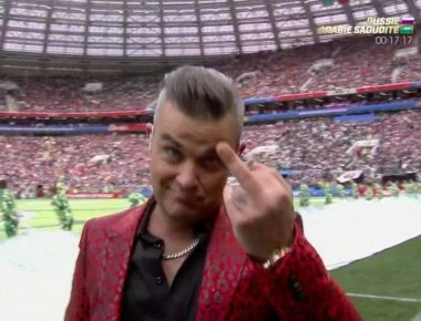 Μουντιάλ 2018: Συγνώμη ζήτησε ο Ρόμπι Γουίλιαμς για την χειρονομία